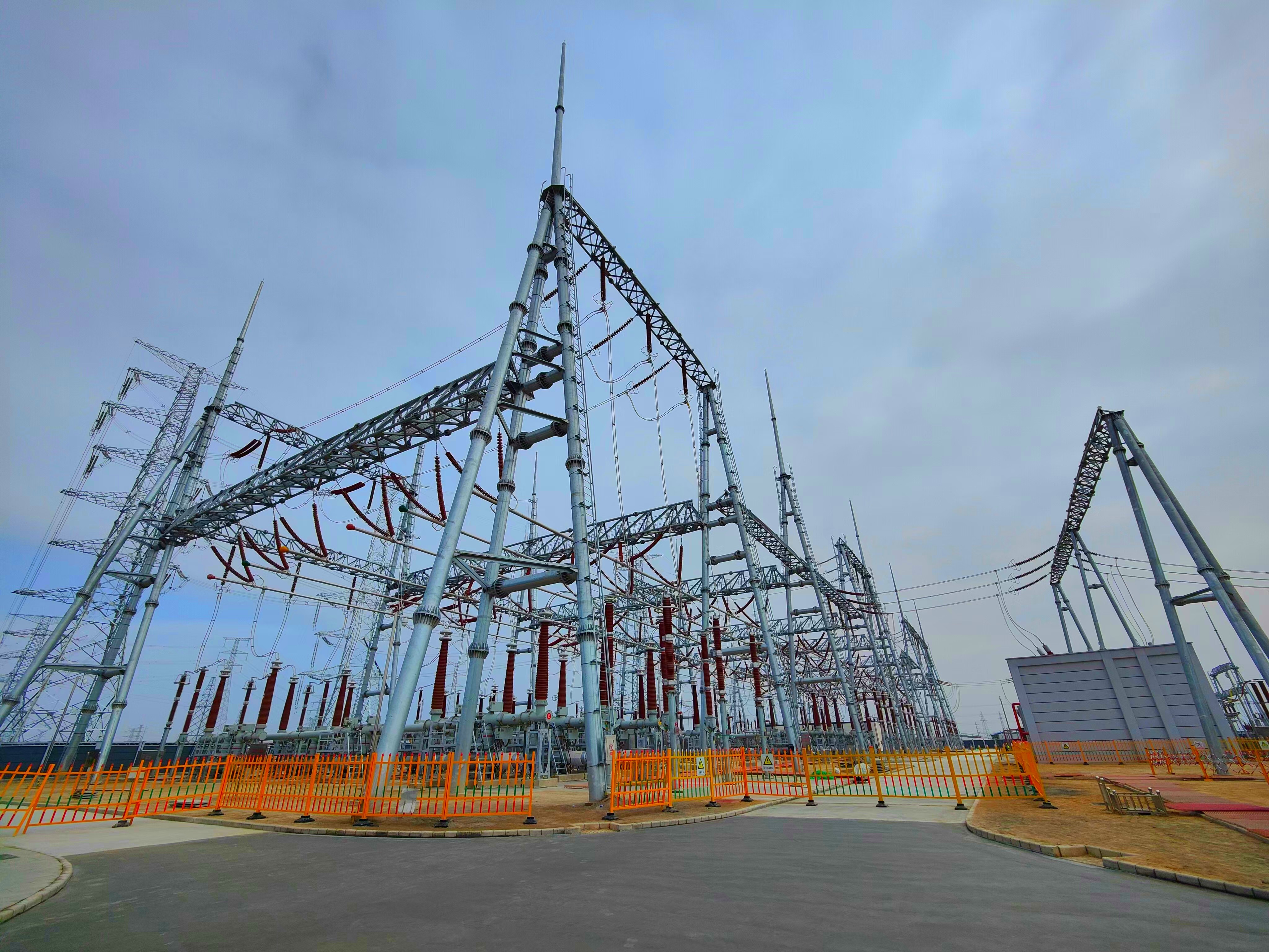 甘肅蘭州甘露330千伏變電站工程。史雙絢攝 (3).jpg